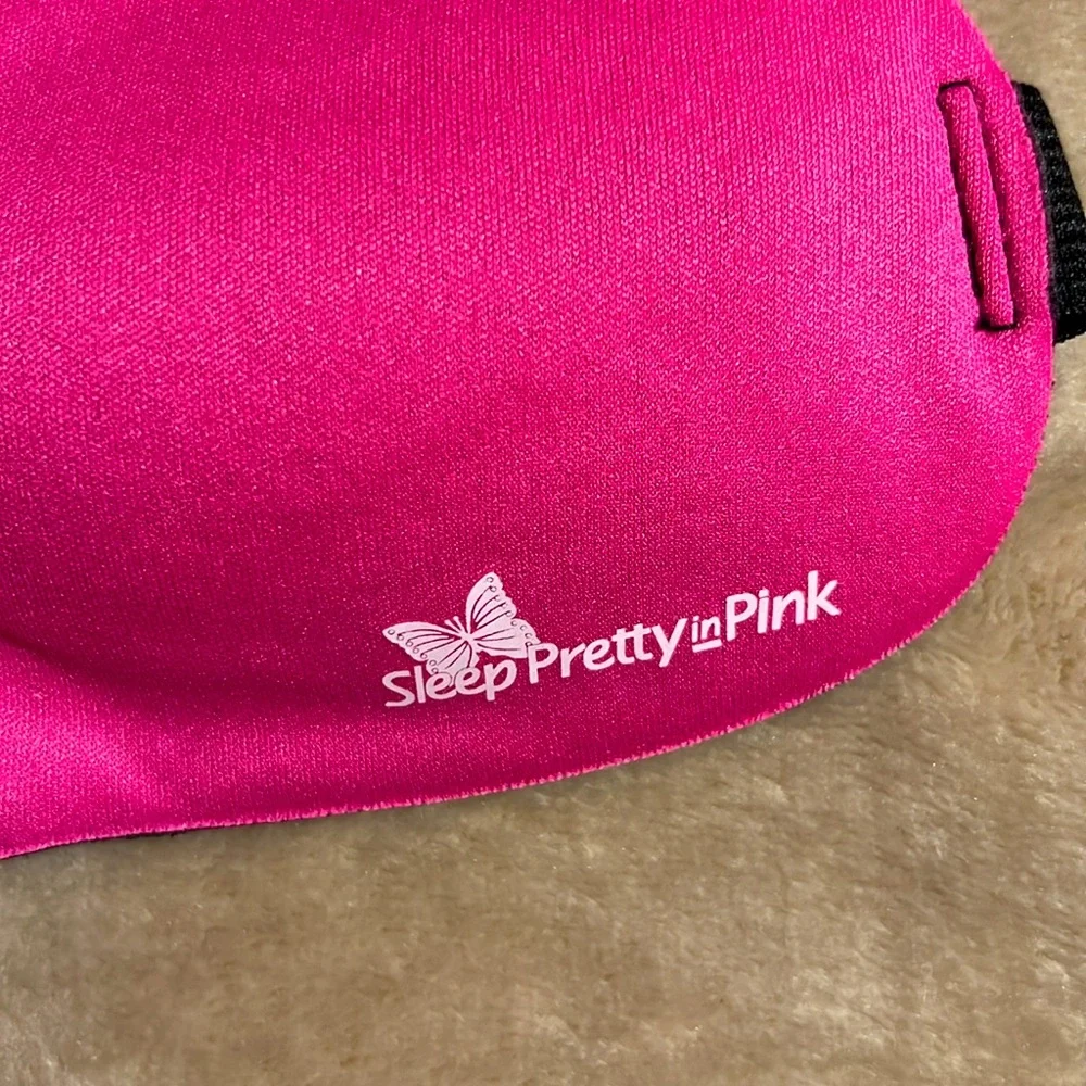 Sleep Pretty in Pink. Sleeping Mask. NWOT. Storage bag included.